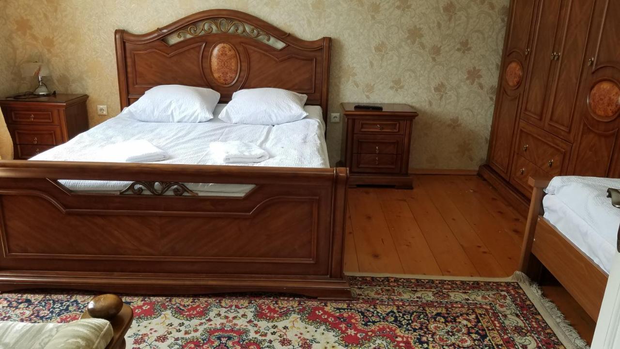 Guest House Green Rose 보르조미 외부 사진