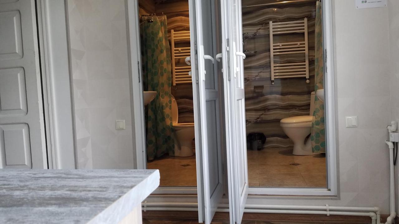Guest House Green Rose 보르조미 외부 사진