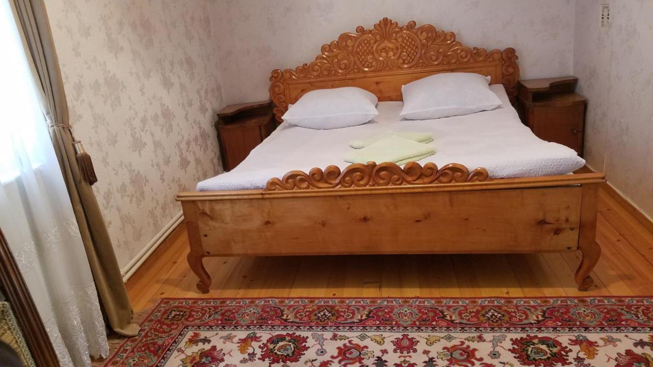 Guest House Green Rose 보르조미 외부 사진